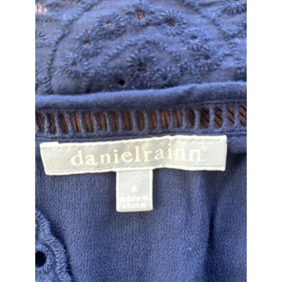 Daniel Rainn Stitch Fix Navy Blue Cory Scallop Eyelet Blouse S - Picture 5 of 6
